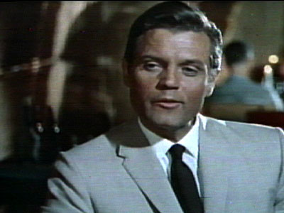 Jack Lord - Felix Leiter